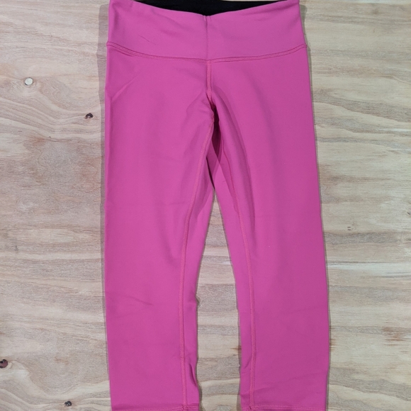 Paris Pink/Black reversible Wunder Under NWOT - Picture 2 of 5